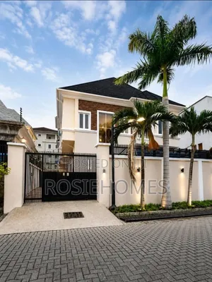 4 Bedroom Duplex don haya a Parkview Estate, Ikoyi