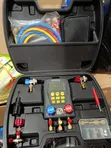 Digital HVAC Manifold Gauge & Pressure Tester Kit - 1