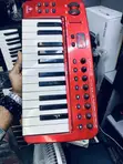 Behringer UMA25S Ultra-Slim 25-Key MIDI Controller - 2