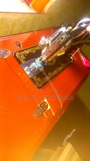 Two Lion Manual Sewing Machine Head - Ibadan