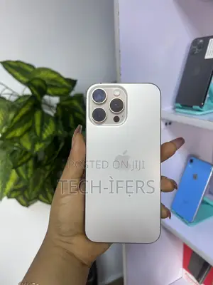Apple iPhone 16 Pro Max 256GB White