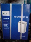 Maxi 12L Dehumidifier - 1