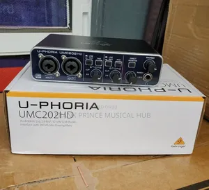 Behringer U-Phoria UMC202HD Audio Interface