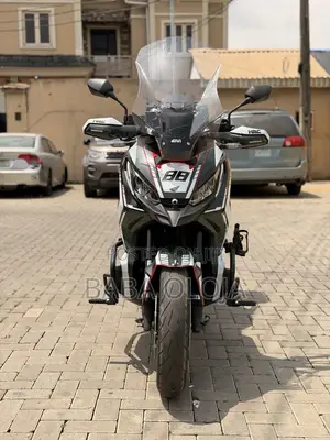 Honda X-ADV 750 (2020) Baburwar Mota