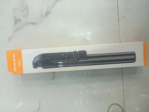 IRIS Selfie Stick - Black