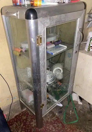 Show Glass Display Cabinet - 4 Months Old
