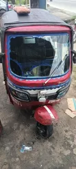 TVS King Cargo 2018 Black - 3