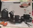 16-Piece Ceramic Dinnerware Set - Black - 1