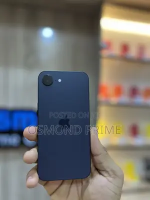 Apple iPhone 16e 128GB Baki (Open Box)
