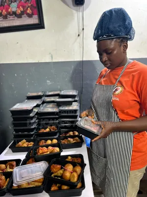 Justina's Pastries - Nationwide Delivery
