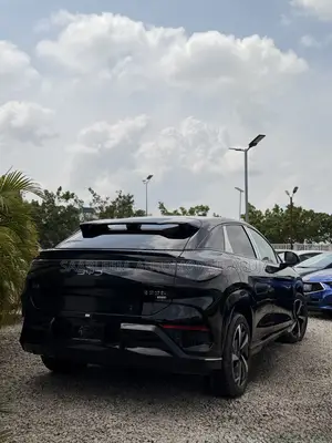 Sabon BYD Han 2025 Sedan Mai Amfani da Wutar Lantarki