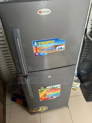 Tekno Cool Tropic Firij Mai Ƙofofi Biyu