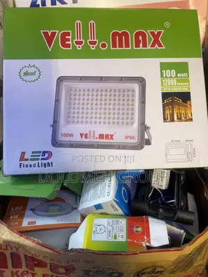 Vellmax 100W Street Light