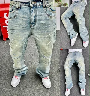 100K Baggy Jeans - Mai Inganci