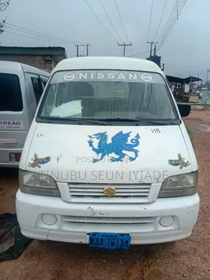 Suzuki APV Minibus 2010 - Fari