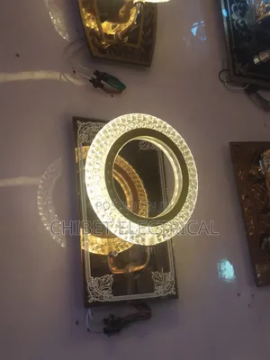 Wall Bracket Light - Brand New
