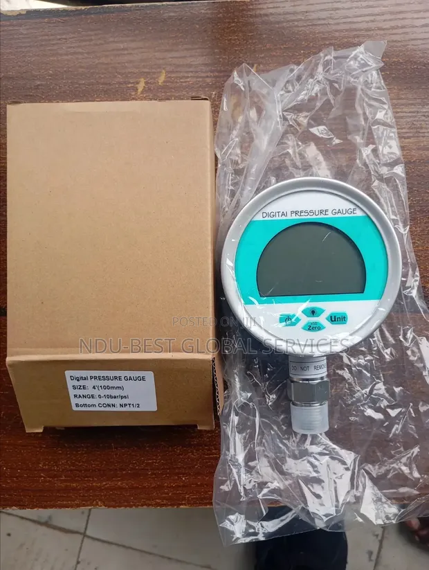 4" Digital Pressure Gauge (0-10 Bar) - 1