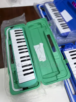 Original TAKLA 32-Key Melodica