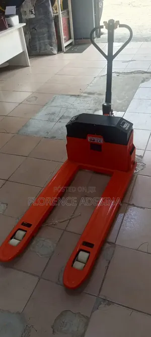 Sabon Full Electric Pallet Truck - 3 Tona