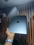 MacBook Pro 15" & 16" Fuska (2017-2019) - 2