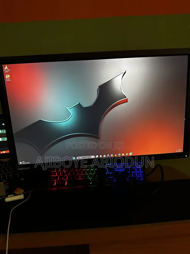 Lenovo ThinkVision T2423 Monitor - 1