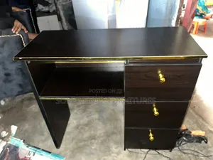 Boss Office Products Office Table - Baki