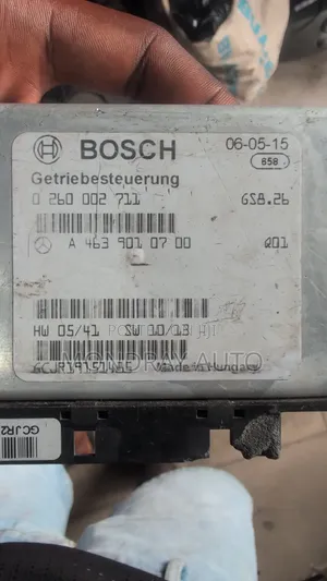 Mercedes-Benz G-Wagon/G-63 Transfer Case (Refurbished)