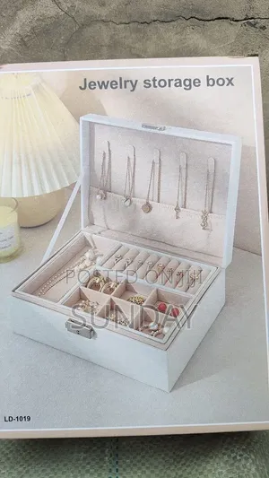 Lockable Double Layer Jewelry Box