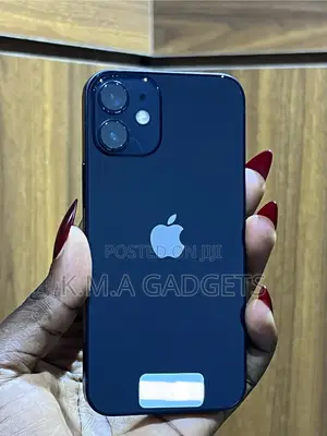 Apple iPhone 12 mini 64GB Baki