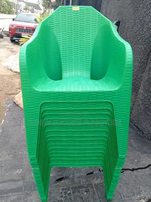 Rattan-Style Plastic Armchair - Green
