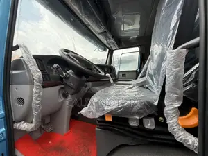 Foreign Used Howo Tractor Head 371HP Truck