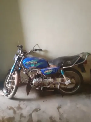 Suzuki AX4 2010 Blue