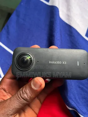 Insta360 X3