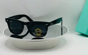 Ray-Ban Gilashin Rana - Baki