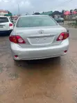 Toyota Corolla 2009 Silver - 1