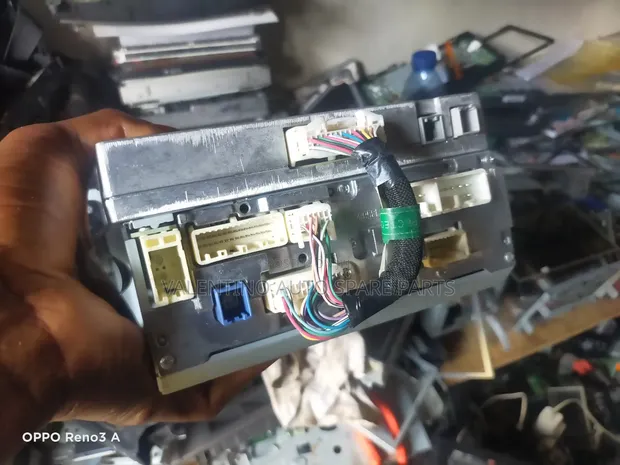 Toyota RAV4 2016-2018 Navigation Screen OEM - 1