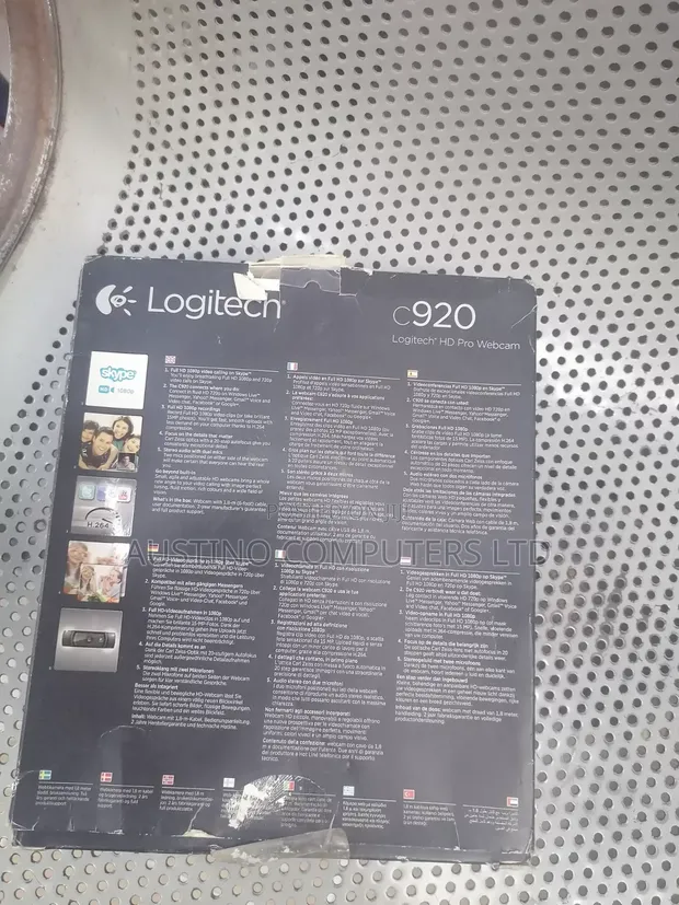 Logitech C920 Webcam - 1