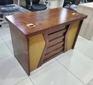 1.4m Executive Office Table by Boss Office Products