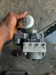 ABS Module na Toyota Camry (2018-2022) - 1