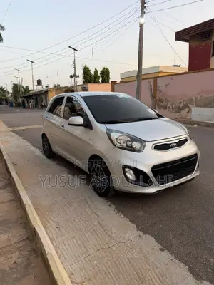 Kia Morning 2012 Launin Azurfa