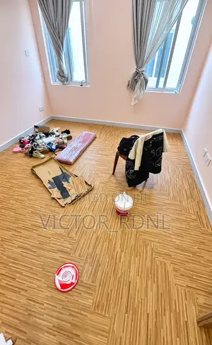 Rubber Vinyl Flooring Tiles - Carton