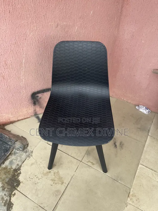 Sabbin Kujerun Gidan Abinci na Filastik Fiber - 1
