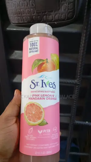 St. Ives Pink Lemon & Mandarin Orange Body Wash 650ml