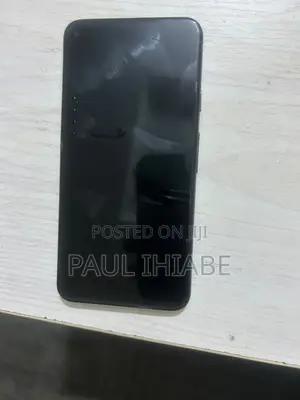 Google Pixel 5 128GB Baki (Fuskarwar Ta Lalace)