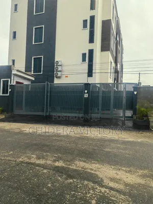Xavier Home: Furnished 3-Bedroom Shortlet Apartment, Ikeja