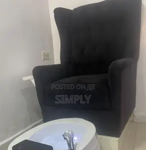 Fairly Used Single Sitter Armchair