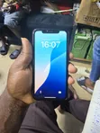 Apple iPhone XR 128GB Used - 4