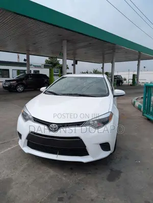 Toyota Corolla L Sedan 2015 - Wadda Aka Shigo Da Ita