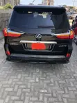 Lexus LX 570 2016 Black - 4