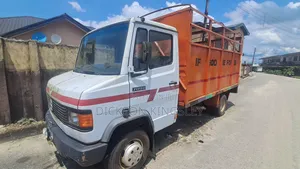 1998 Mercedes-Benz Mini Truck - White
